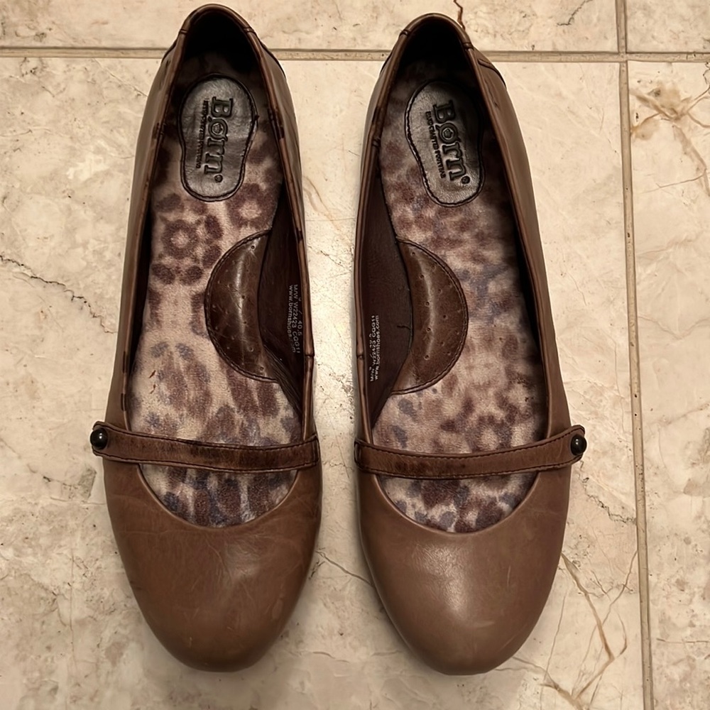 Born Women’s size 9M Brown leather Mary Jane Comfort Ballet Flats